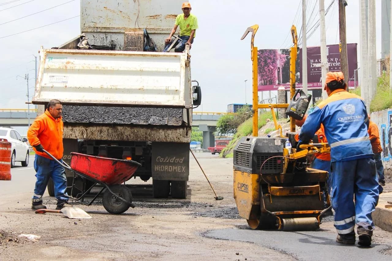 Cuadrillas de bacheo del Municipio de Querétaro — imagen 4