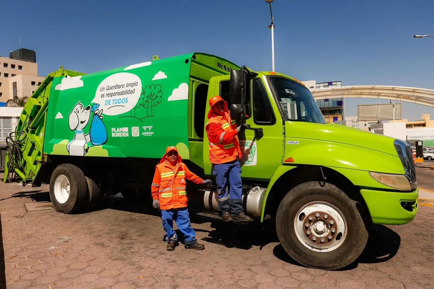 Trabajos de limpieza en el Municipio de Querétaro — imagen 1