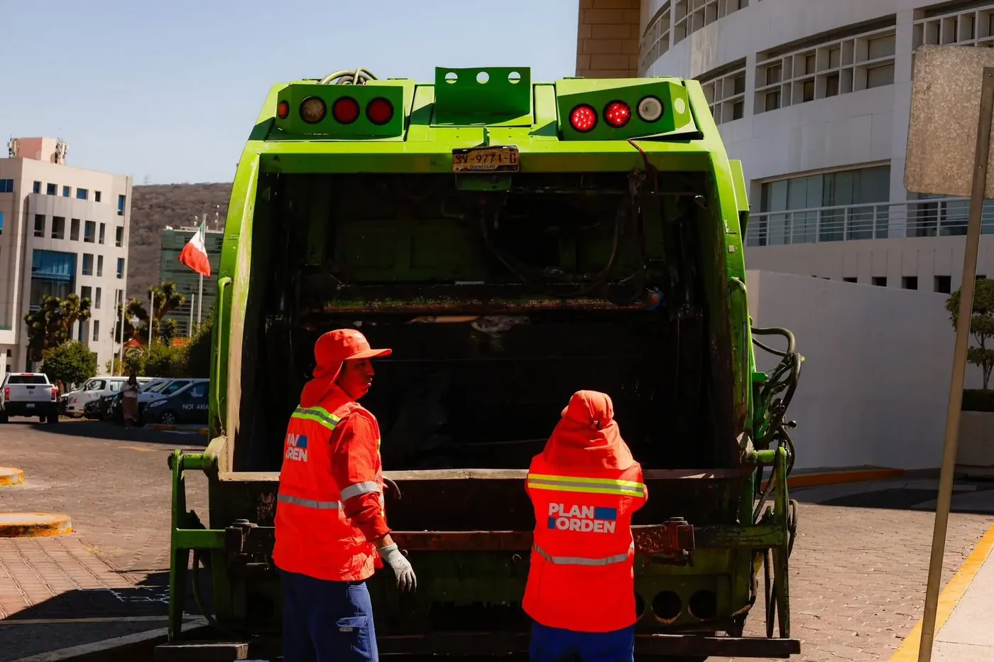 Trabajos de limpieza en el Municipio de Querétaro — imagen 2
