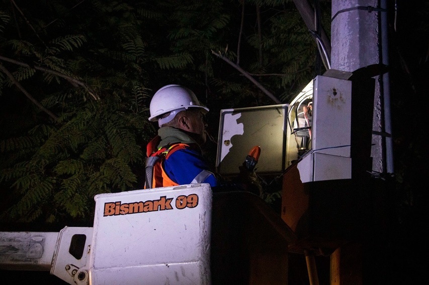 Plan Orden_Coloamos luminarias_1